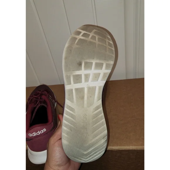 Womens Adidas cloud foam maroon size 9 shoes sneakers - Picture 5 of 6